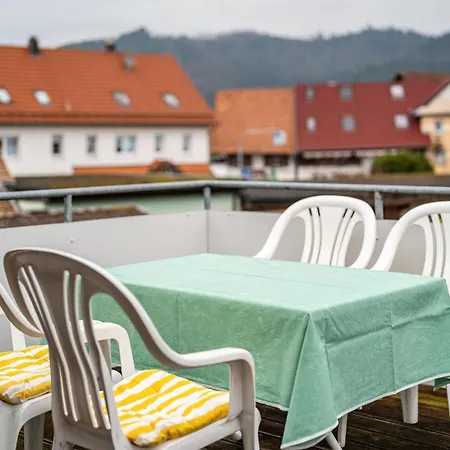 Smithson * Biberach (Baden)